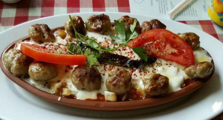 cicek kofte karakoy istanbul